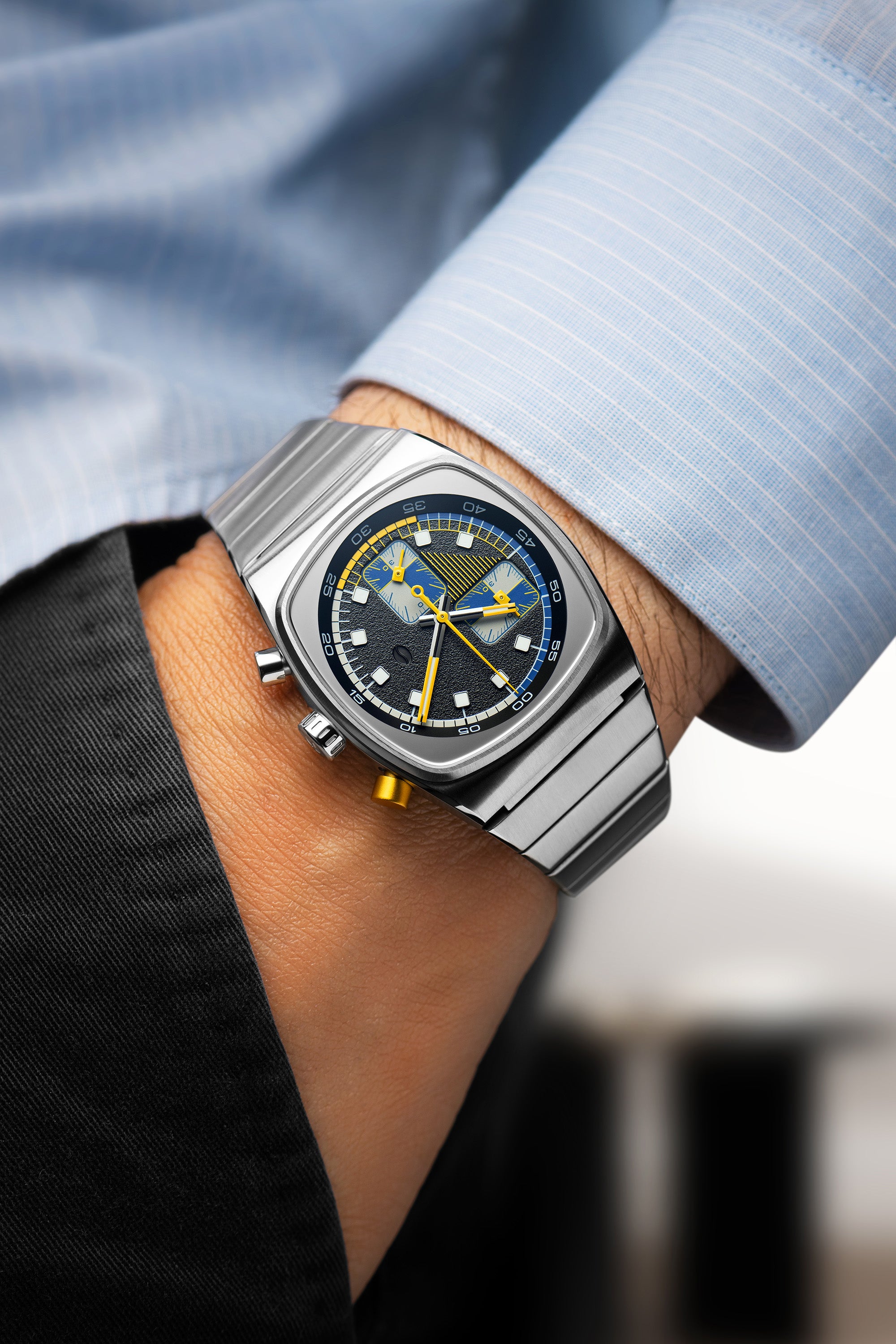 2024_NOV_-_BREW_METRIC_3_WRIST_POCKET-SD.jpg